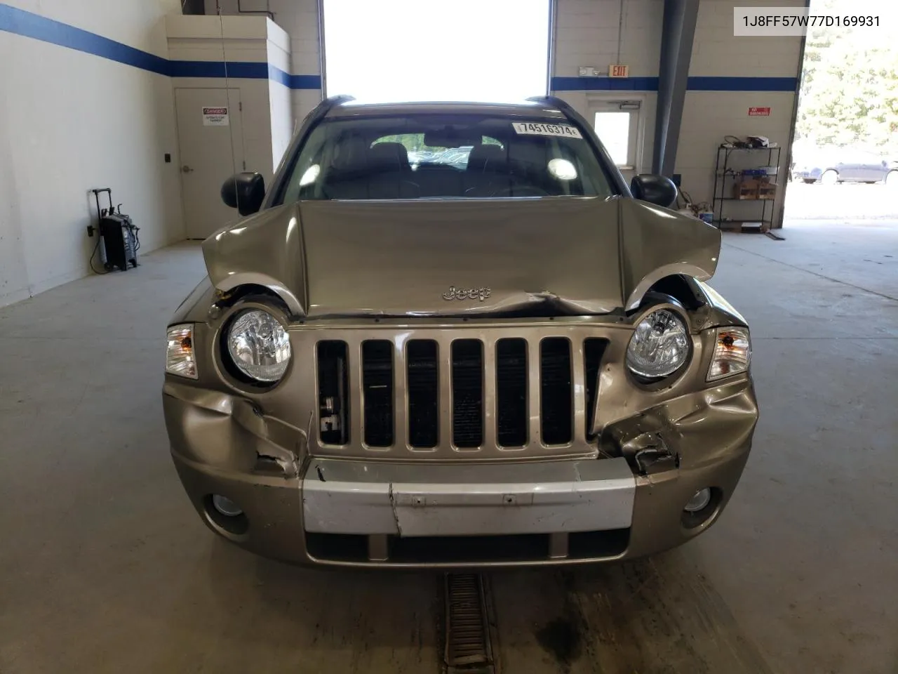 1J8FF57W77D169931 2007 Jeep Compass Limited