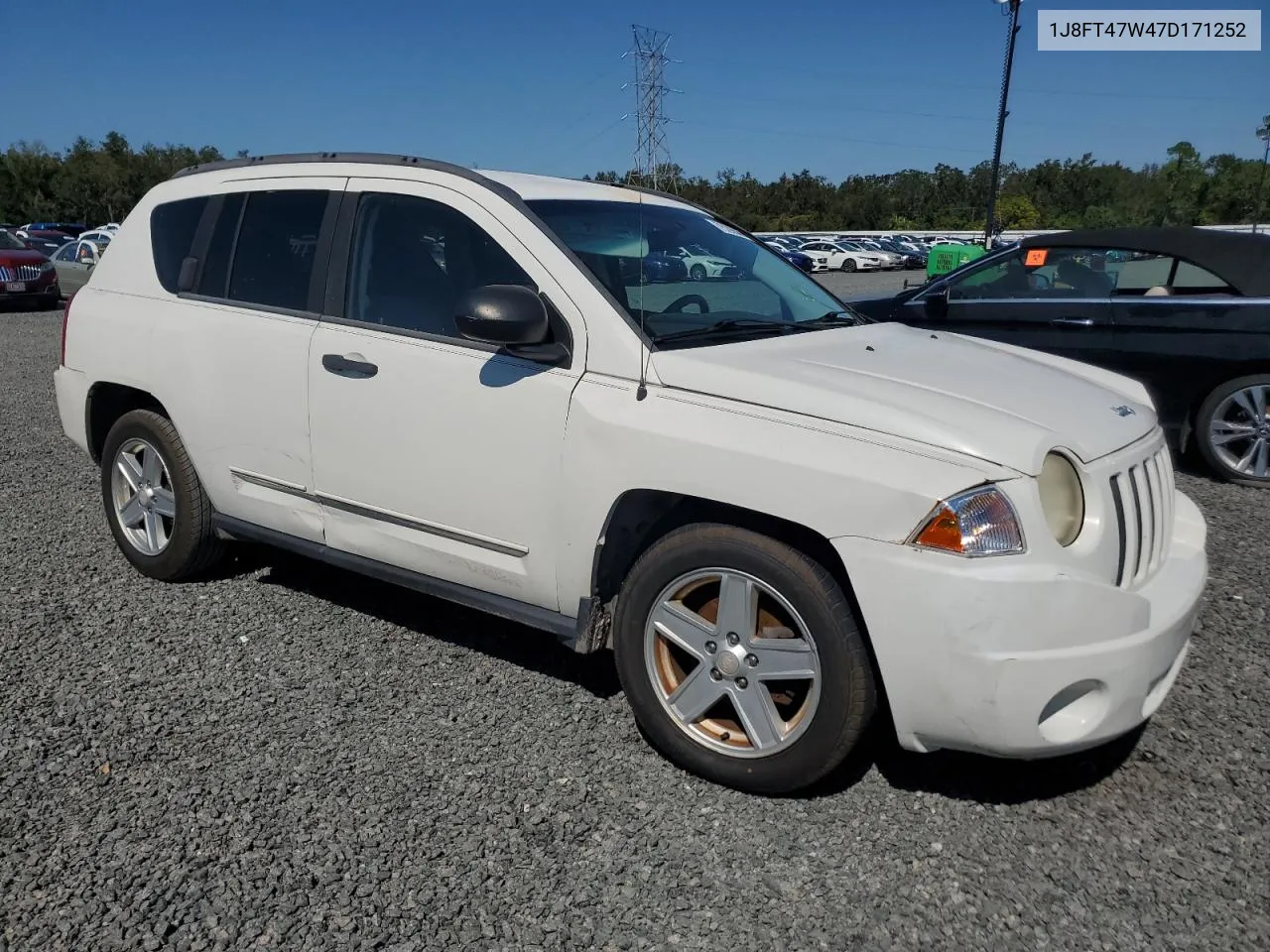 2007 Jeep Compass VIN: 1J8FT47W47D171252 Lot: 75298444