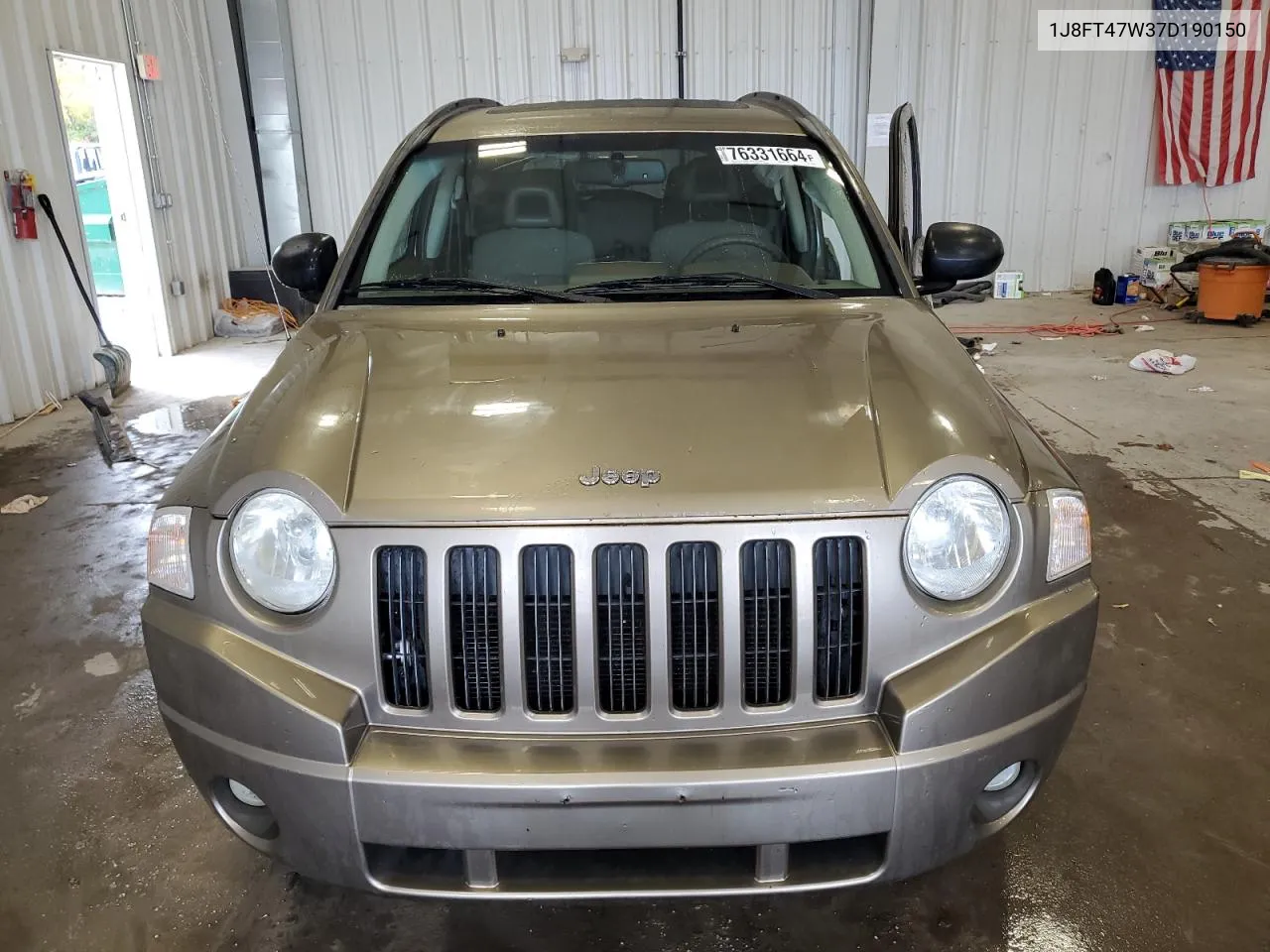 2007 Jeep Compass VIN: 1J8FT47W37D190150 Lot: 76331664