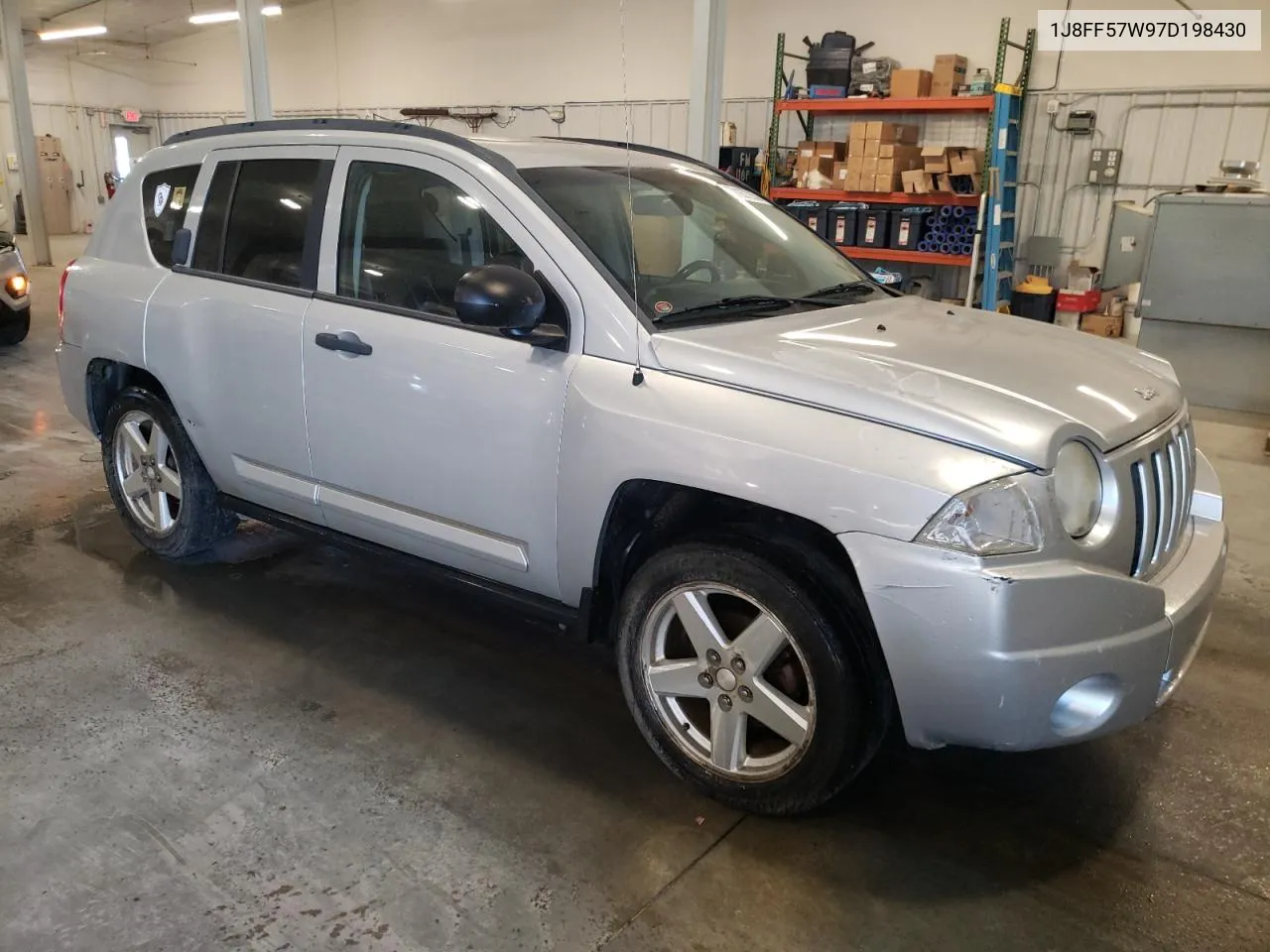 2007 Jeep Compass Limited VIN: 1J8FF57W97D198430 Lot: 77187263