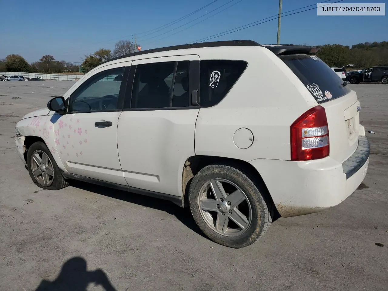 2007 Jeep Compass VIN: 1J8FT47047D418703 Lot: 77315704