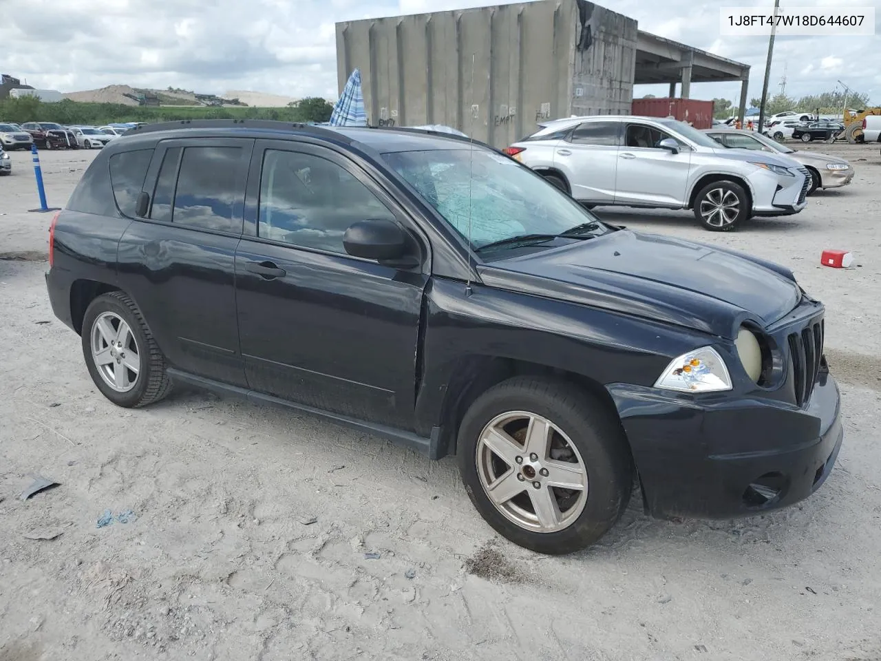 2008 Jeep Compass Sport VIN: 1J8FT47W18D644607 Lot: 66061703