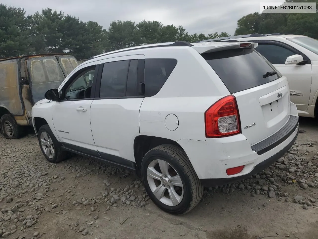 2011 Jeep Compass Sport VIN: 1J4NF1FB2BD251093 Lot: 70703394