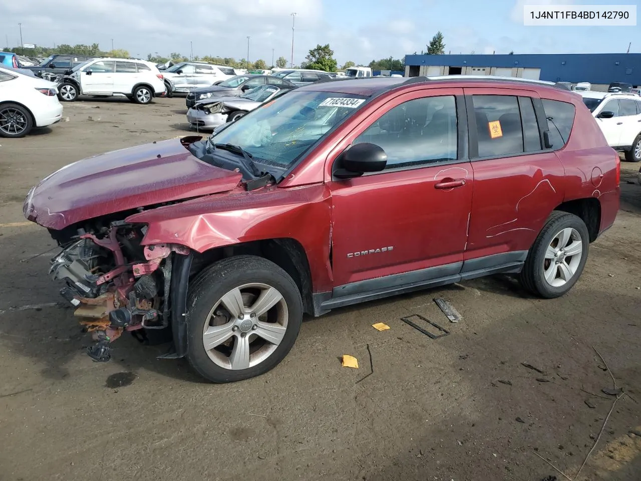 2011 Jeep Compass Sport VIN: 1J4NT1FB4BD142790 Lot: 71824334