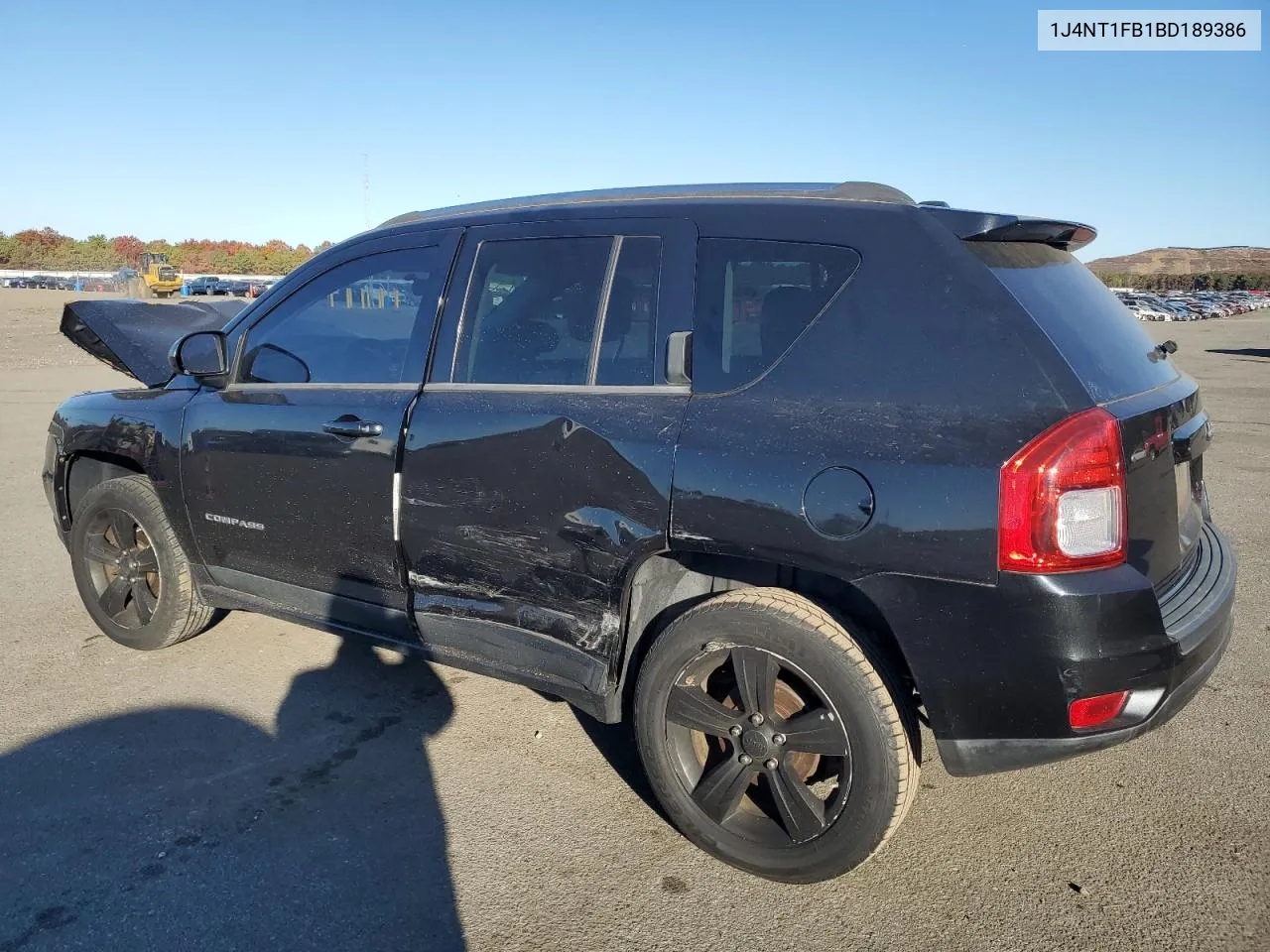 2011 Jeep Compass Sport VIN: 1J4NT1FB1BD189386 Lot: 73798384