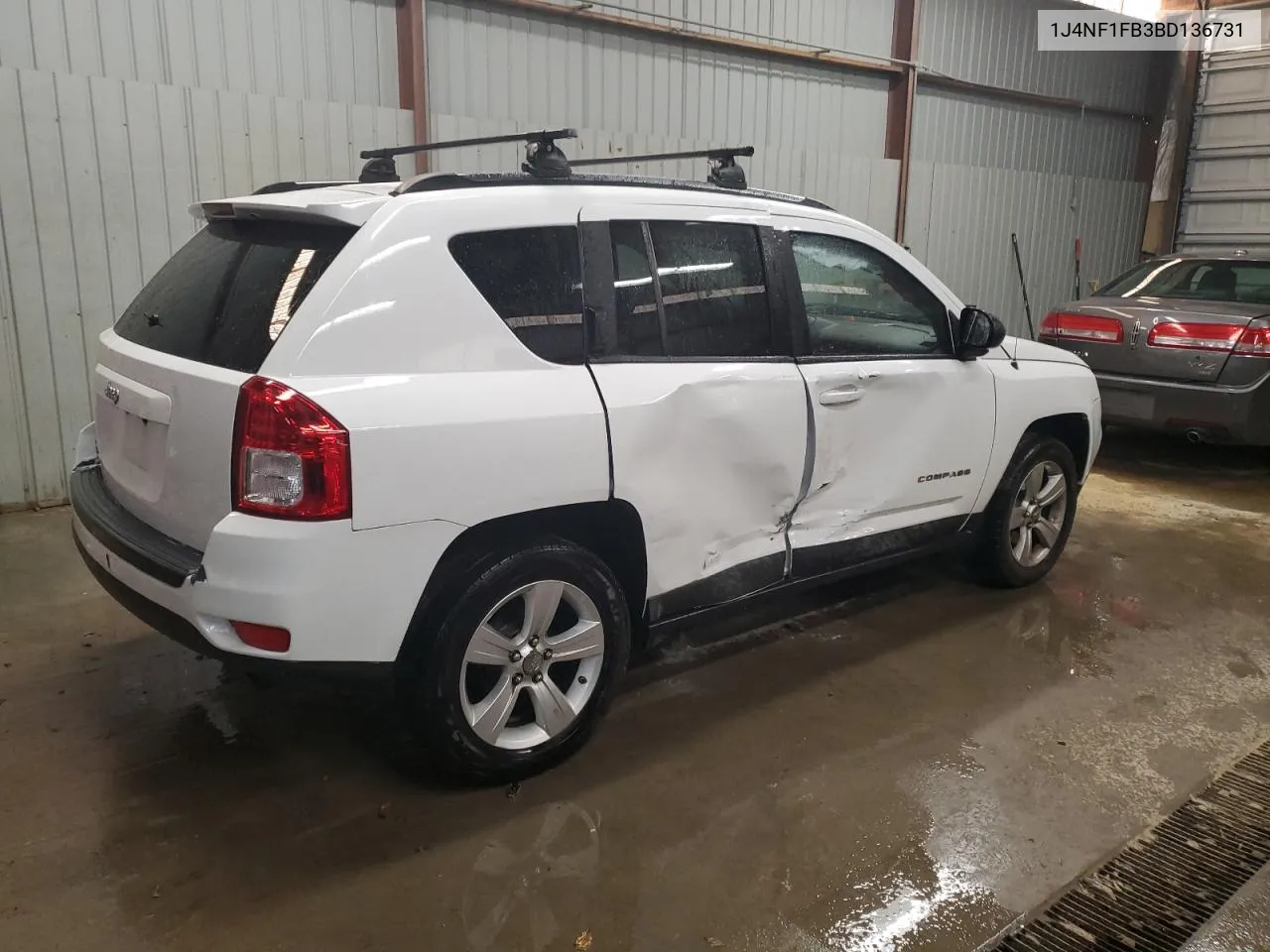 2011 Jeep Compass Sport VIN: 1J4NF1FB3BD136731 Lot: 75695424