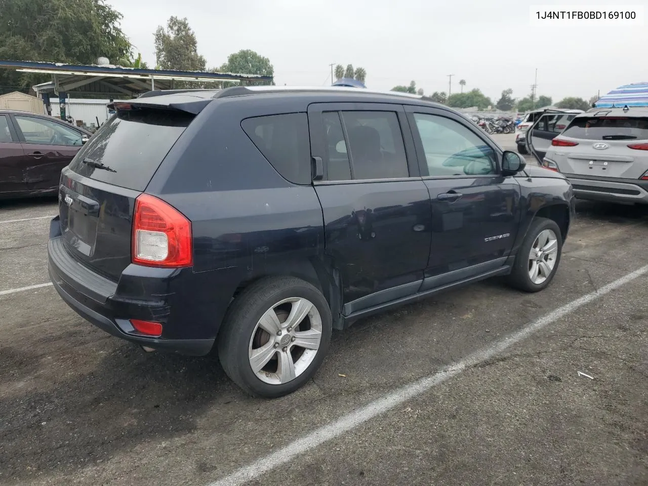 1J4NT1FB0BD169100 2011 Jeep Compass Sport