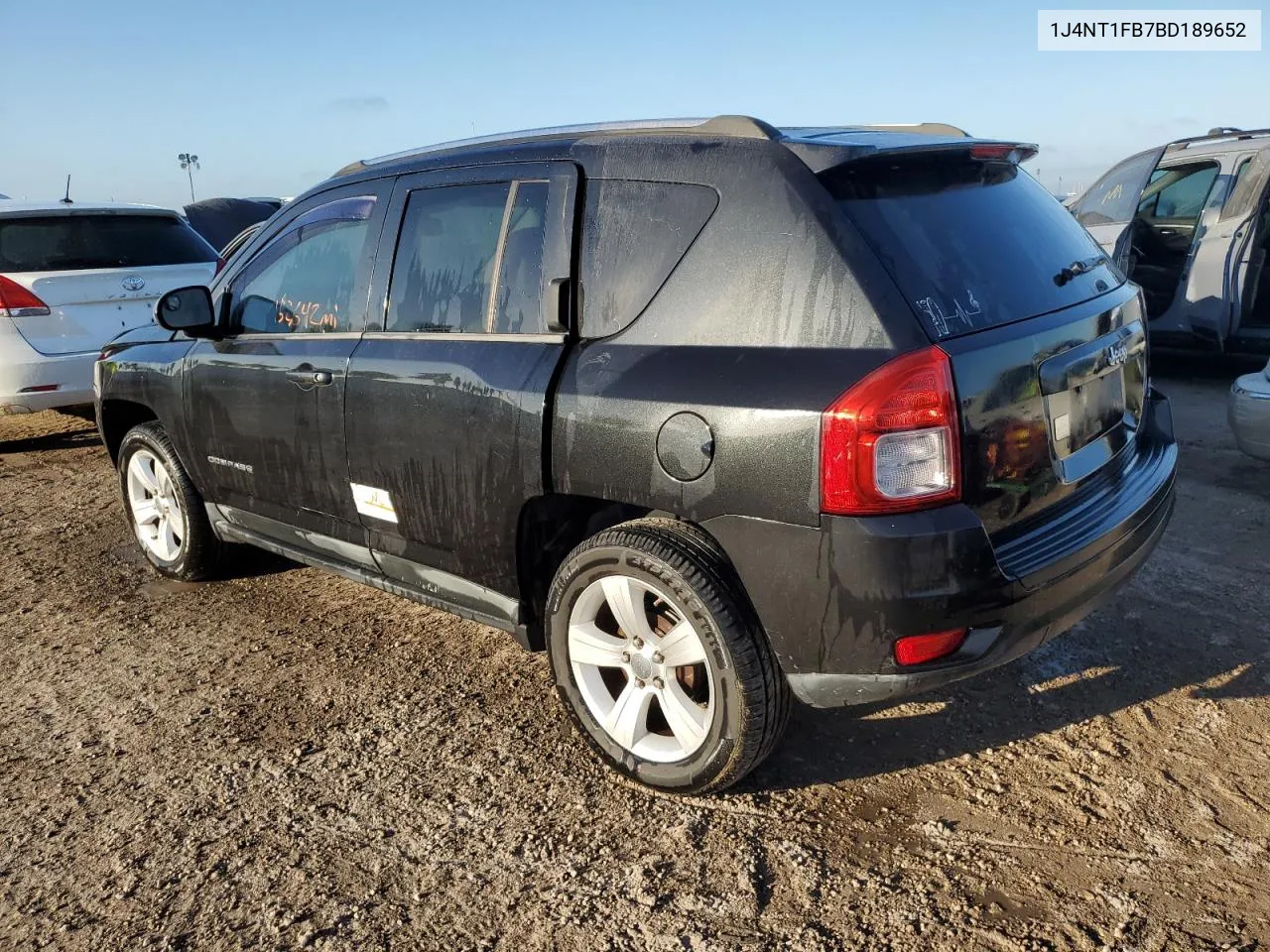 2011 Jeep Compass Sport VIN: 1J4NT1FB7BD189652 Lot: 77198364