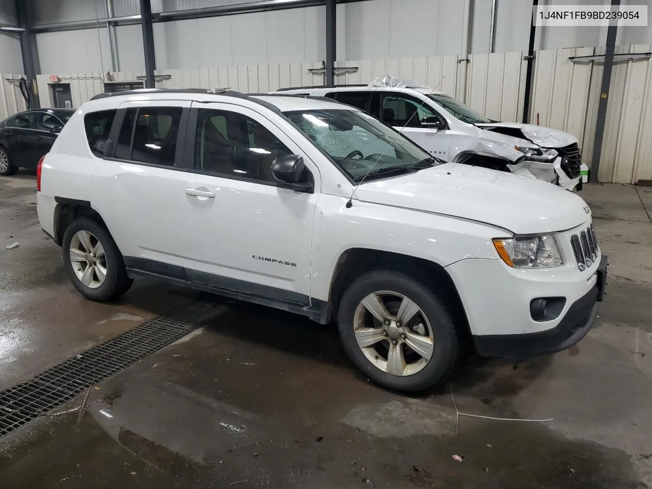 2011 Jeep Compass Sport VIN: 1J4NF1FB9BD239054 Lot: 77337124