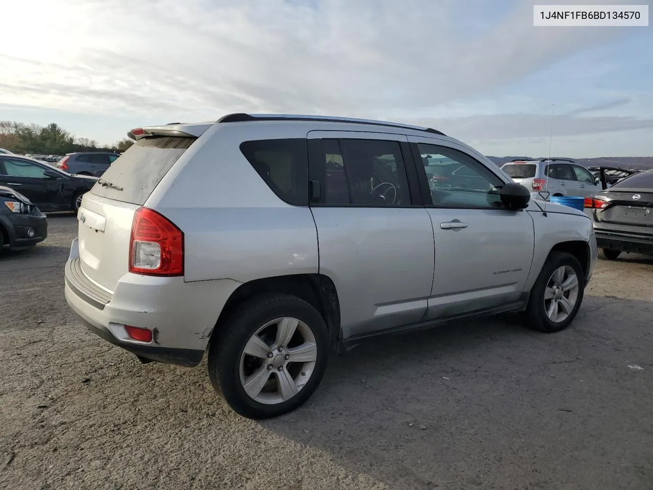 1J4NF1FB6BD134570 2011 Jeep Compass Sport