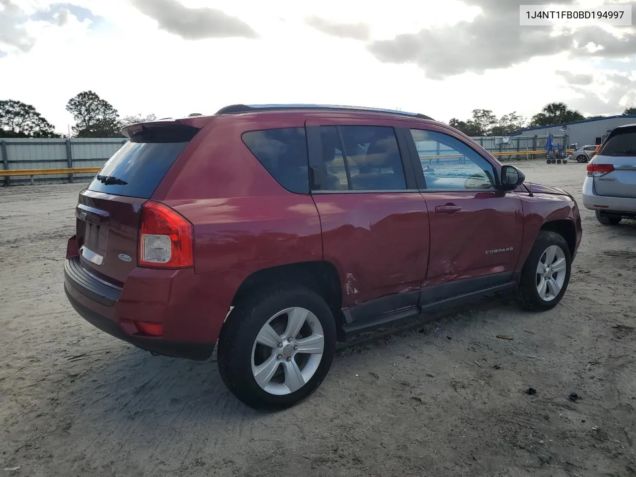 2011 Jeep Compass Sport VIN: 1J4NT1FB0BD194997 Lot: 80181824