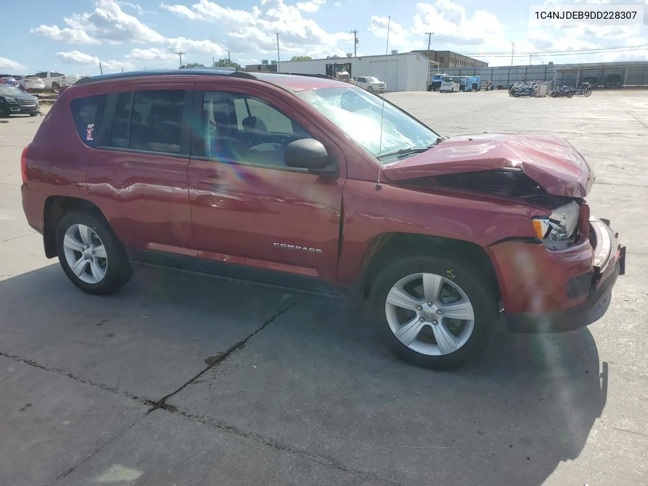 1C4NJDEB9DD228307 2013 Jeep Compass Latitude