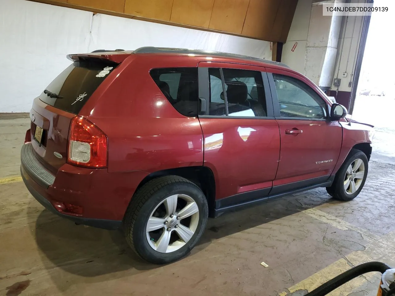 2013 Jeep Compass Latitude VIN: 1C4NJDEB7DD209139 Lot: 69750074