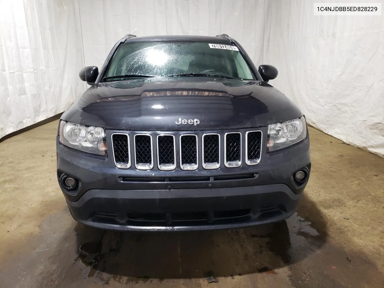 2014 Jeep Compass Sport VIN: 1C4NJDBB5ED828229 Lot: 70012404