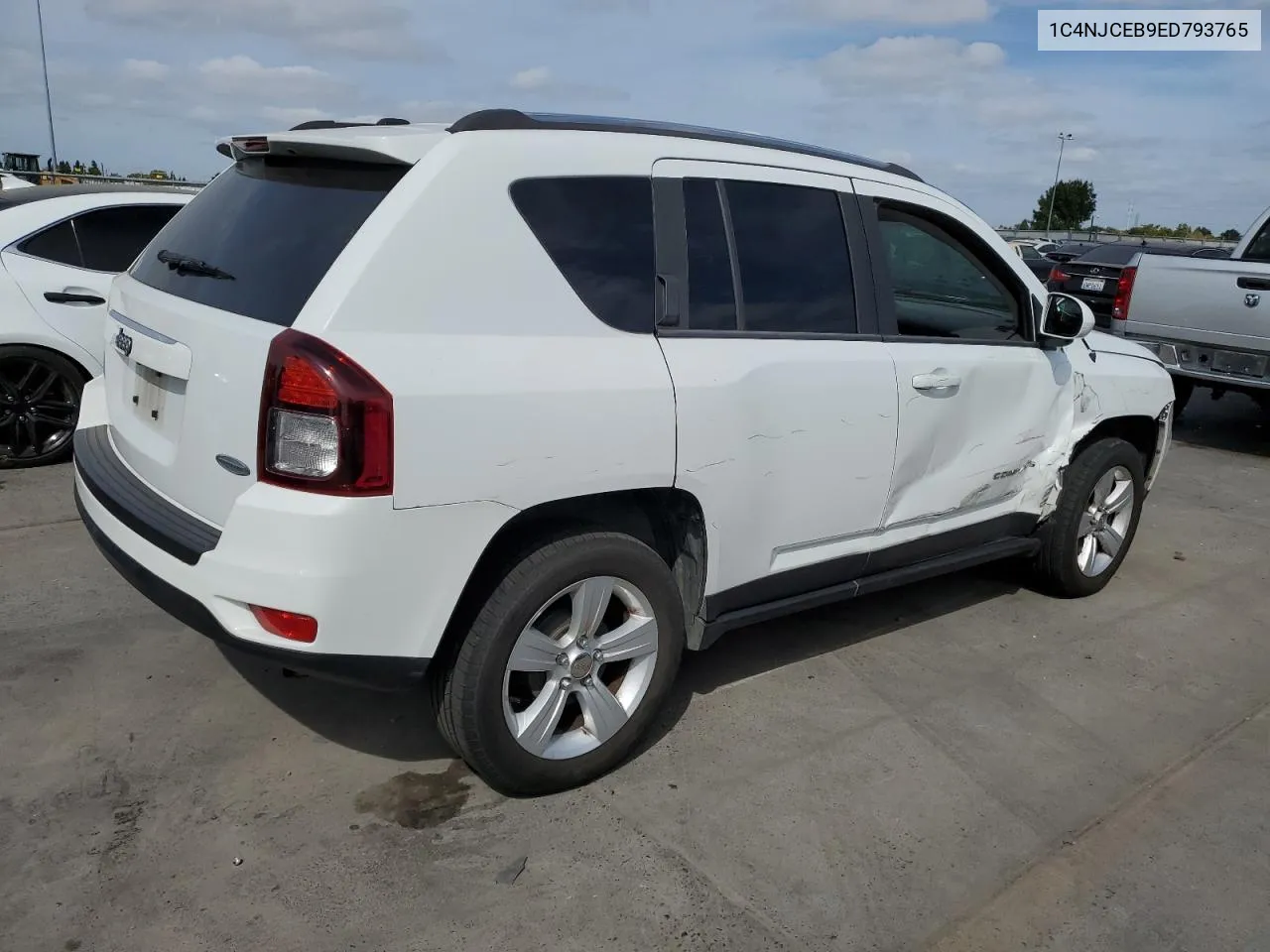 2014 Jeep Compass Latitude VIN: 1C4NJCEB9ED793765 Lot: 71597944