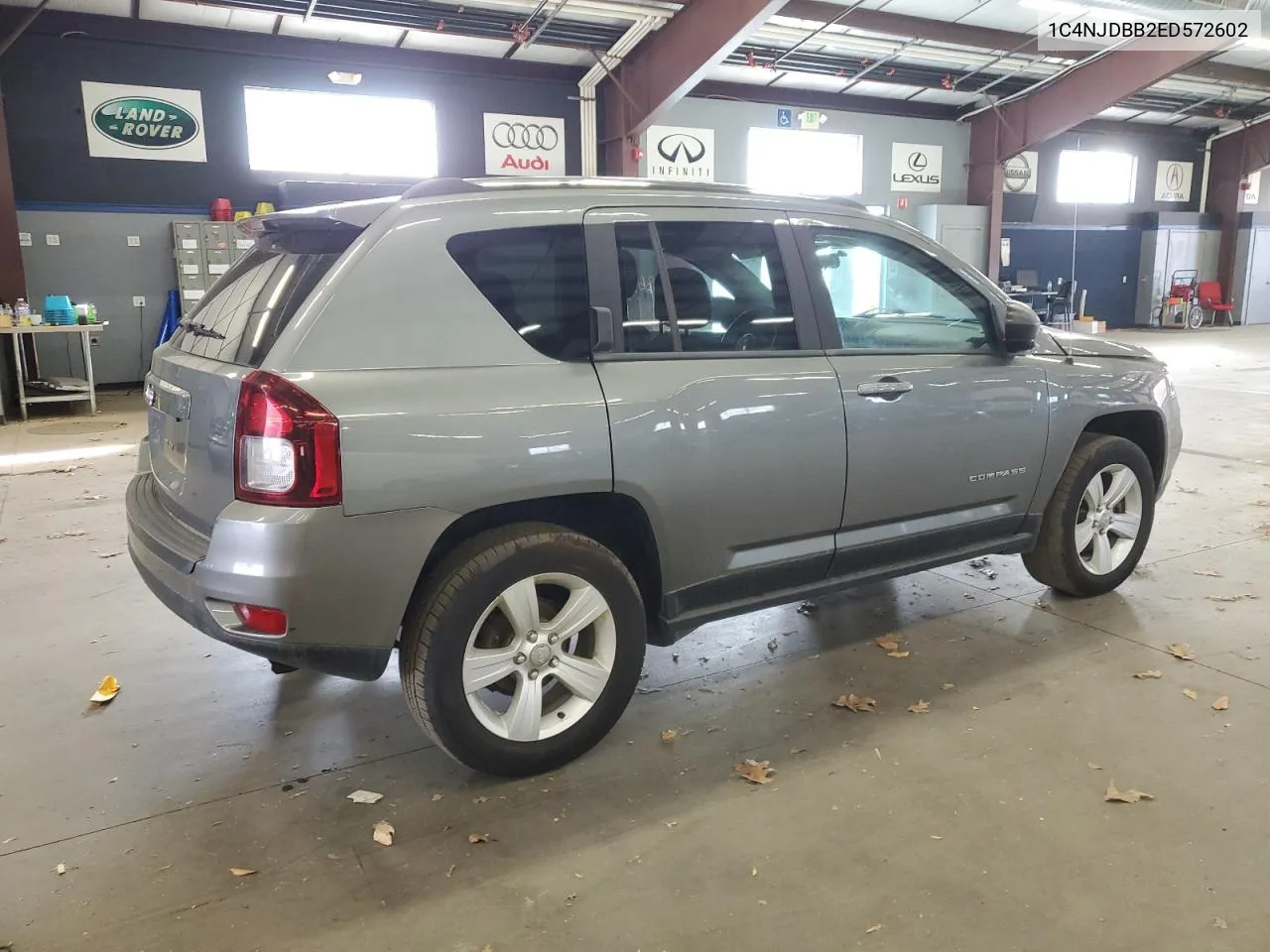 2014 Jeep Compass Sport VIN: 1C4NJDBB2ED572602 Lot: 81064904