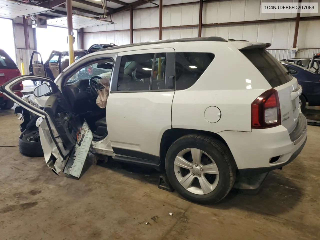 2015 Jeep Compass Latitude VIN: 1C4NJDEB5FD207053 Lot: 65981634