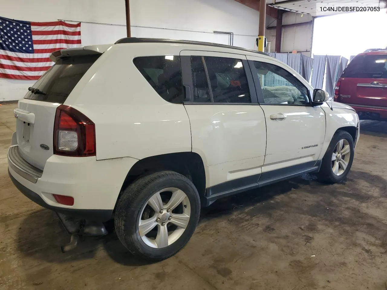 2015 Jeep Compass Latitude VIN: 1C4NJDEB5FD207053 Lot: 65981634