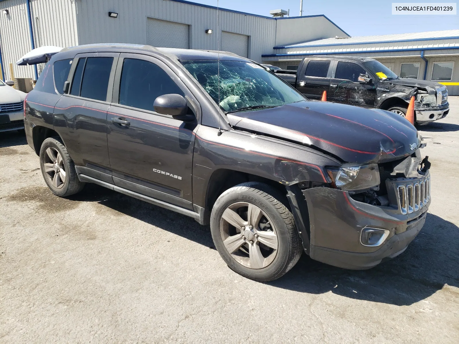 2015 Jeep Compass Latitude VIN: 1C4NJCEA1FD401239 Lot: 68343974