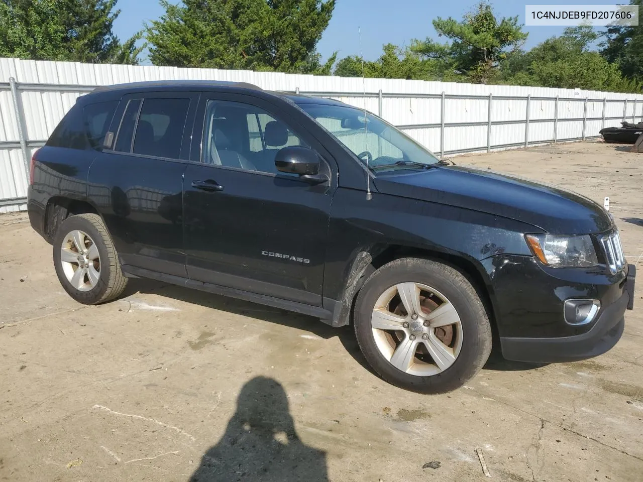 2015 Jeep Compass Latitude VIN: 1C4NJDEB9FD207606 Lot: 68955244