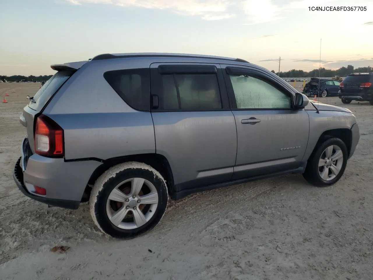 2015 Jeep Compass Latitude VIN: 1C4NJCEA8FD367705 Lot: 69696254