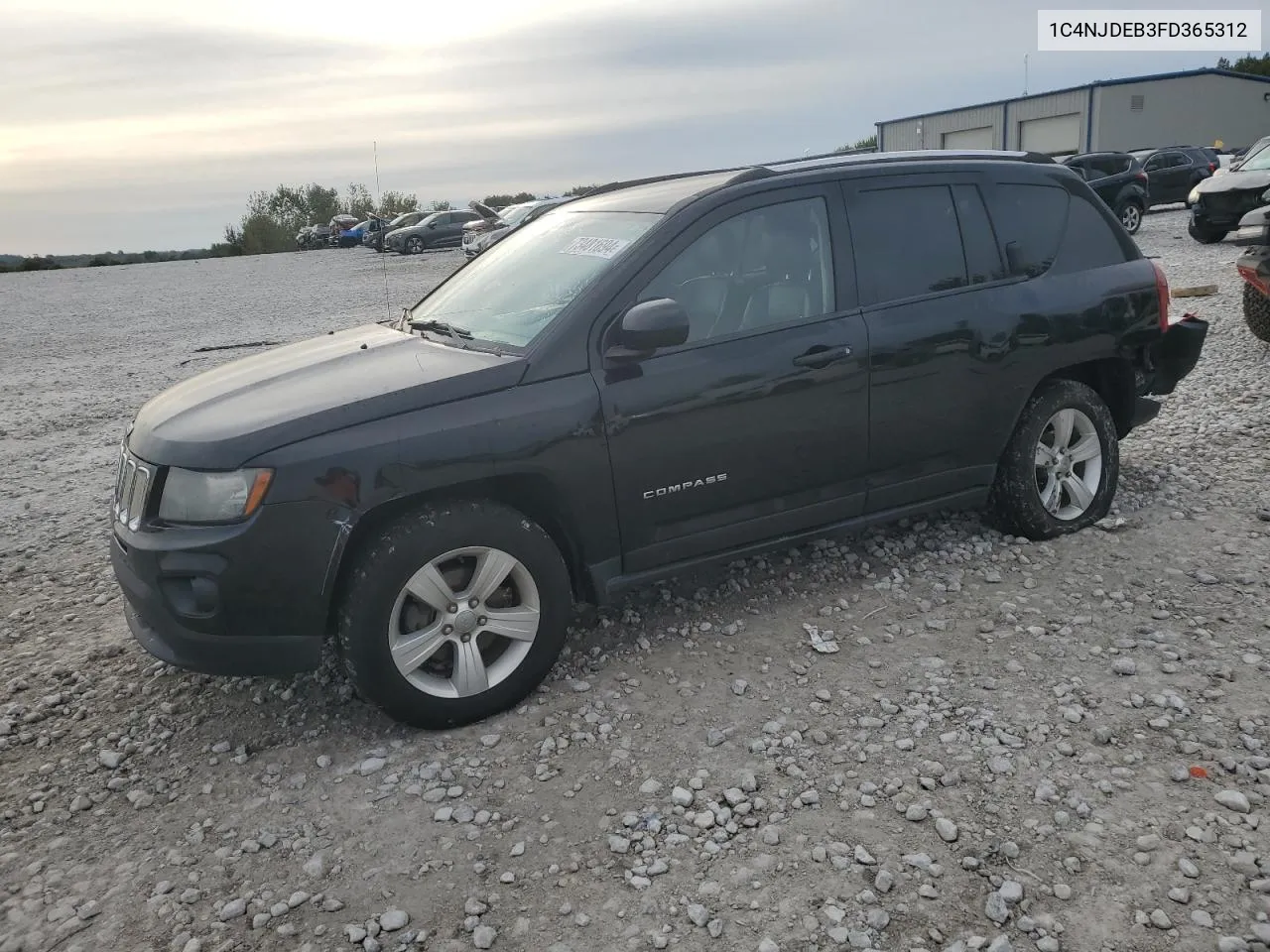 2015 Jeep Compass Latitude VIN: 1C4NJDEB3FD365312 Lot: 73481694