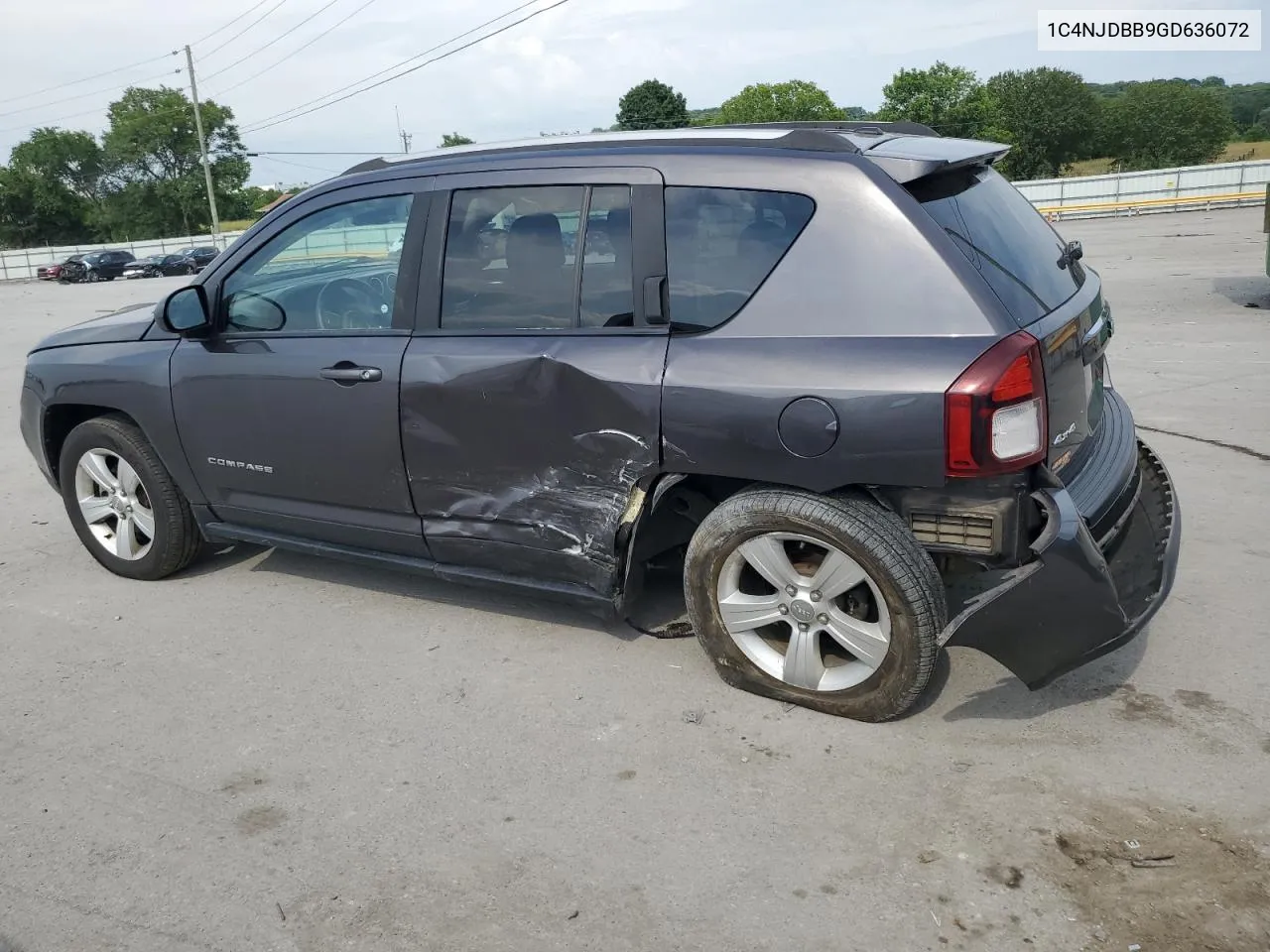 1C4NJDBB9GD636072 2016 Jeep Compass Sport