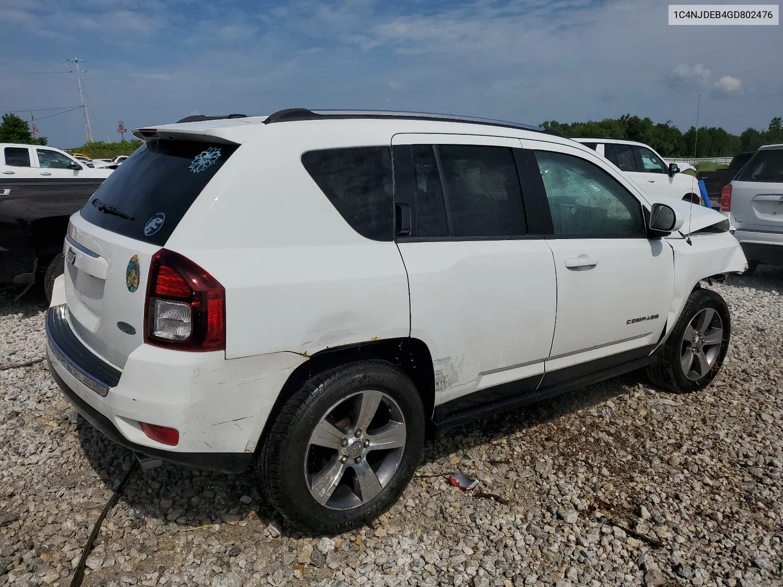 2016 Jeep Compass Latitude VIN: 1C4NJDEB4GD802476 Lot: 62356764