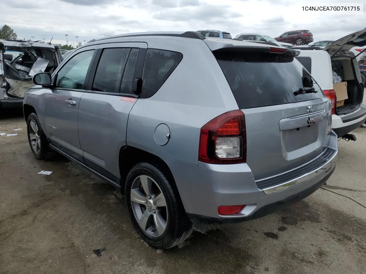 2016 Jeep Compass Latitude VIN: 1C4NJCEA7GD761715 Lot: 65825204