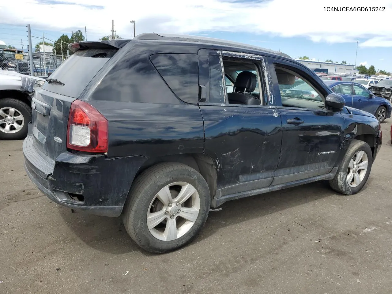 2016 Jeep Compass Latitude VIN: 1C4NJCEA6GD615242 Lot: 68655174