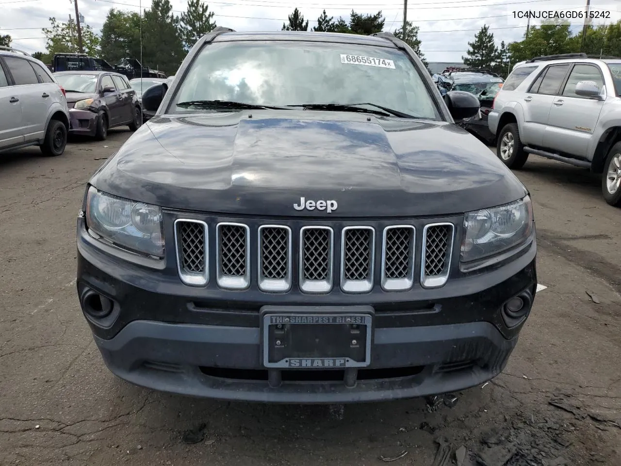 2016 Jeep Compass Latitude VIN: 1C4NJCEA6GD615242 Lot: 68655174