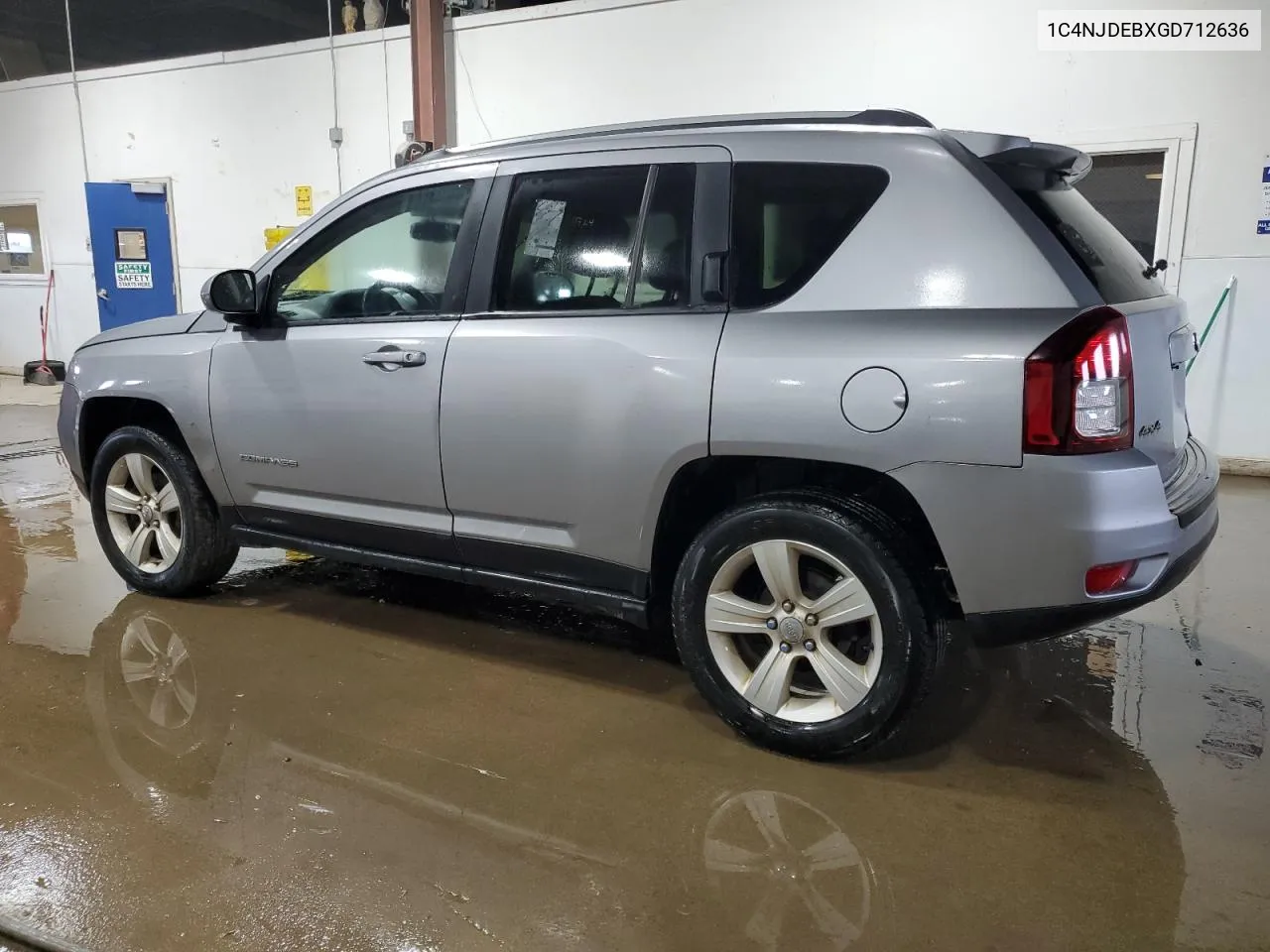 2016 Jeep Compass Latitude VIN: 1C4NJDEBXGD712636 Lot: 69110004