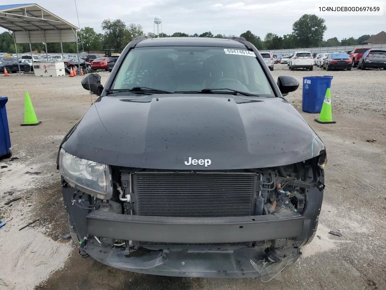 1C4NJDEB0GD697659 2016 Jeep Compass Latitude