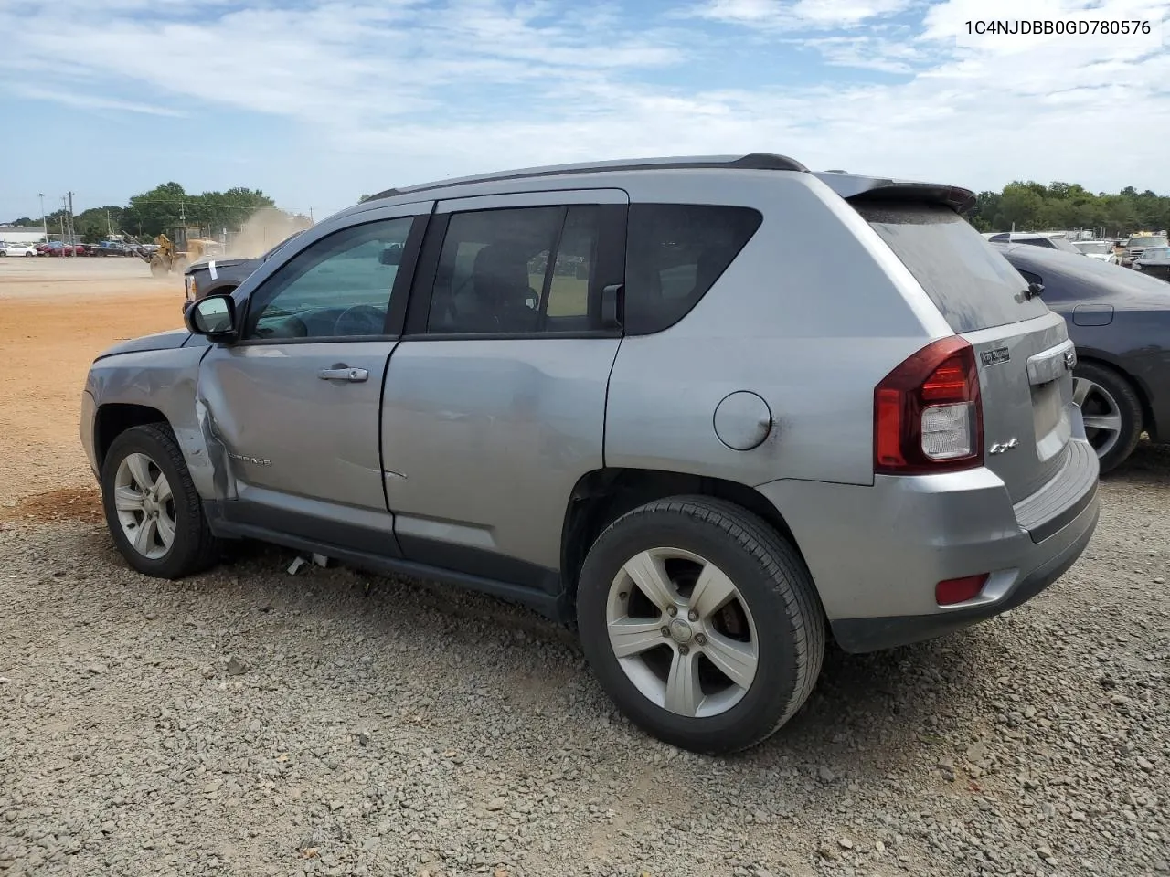 1C4NJDBB0GD780576 2016 Jeep Compass Sport