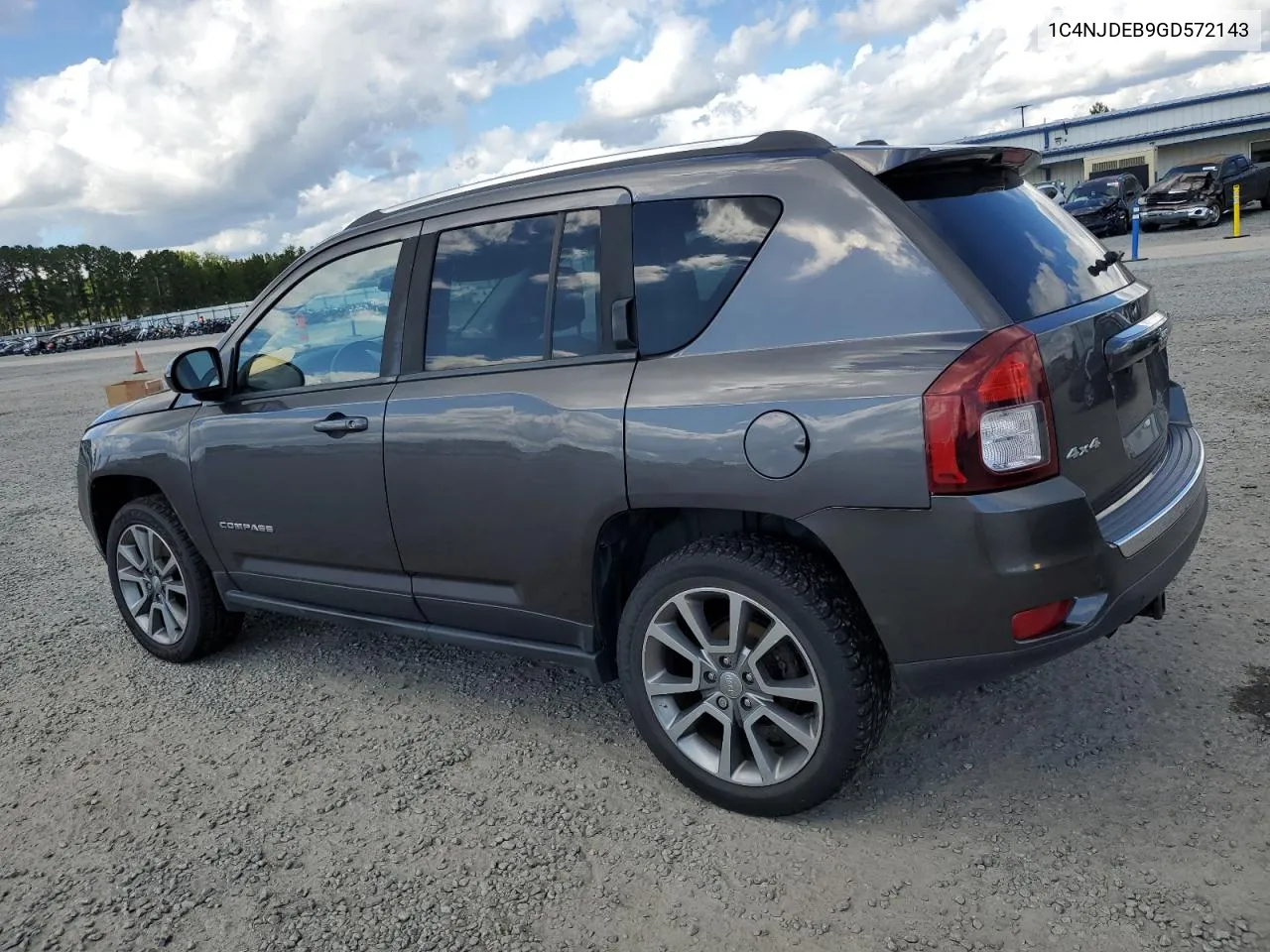 1C4NJDEB9GD572143 2016 Jeep Compass Latitude