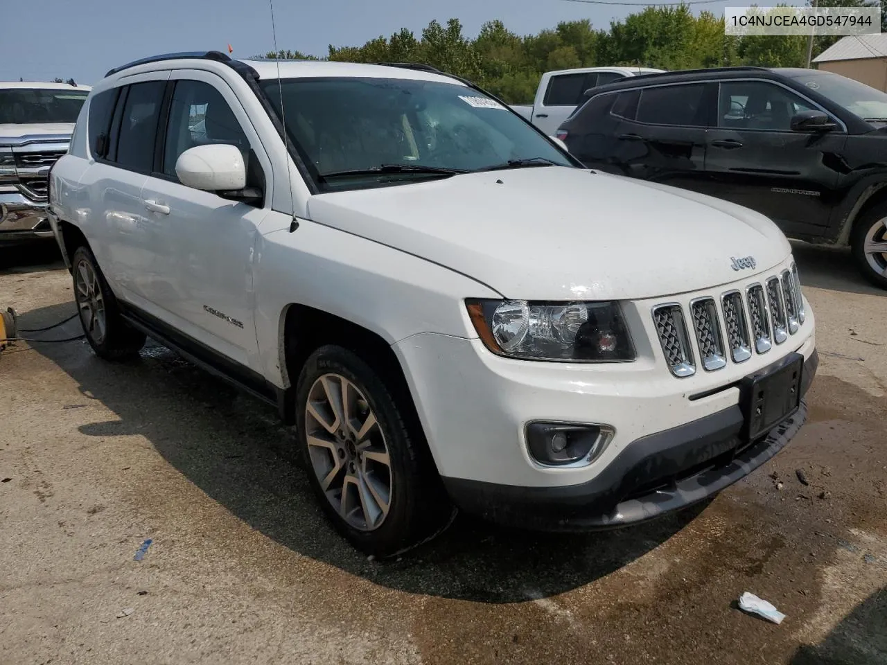 1C4NJCEA4GD547944 2016 Jeep Compass Latitude