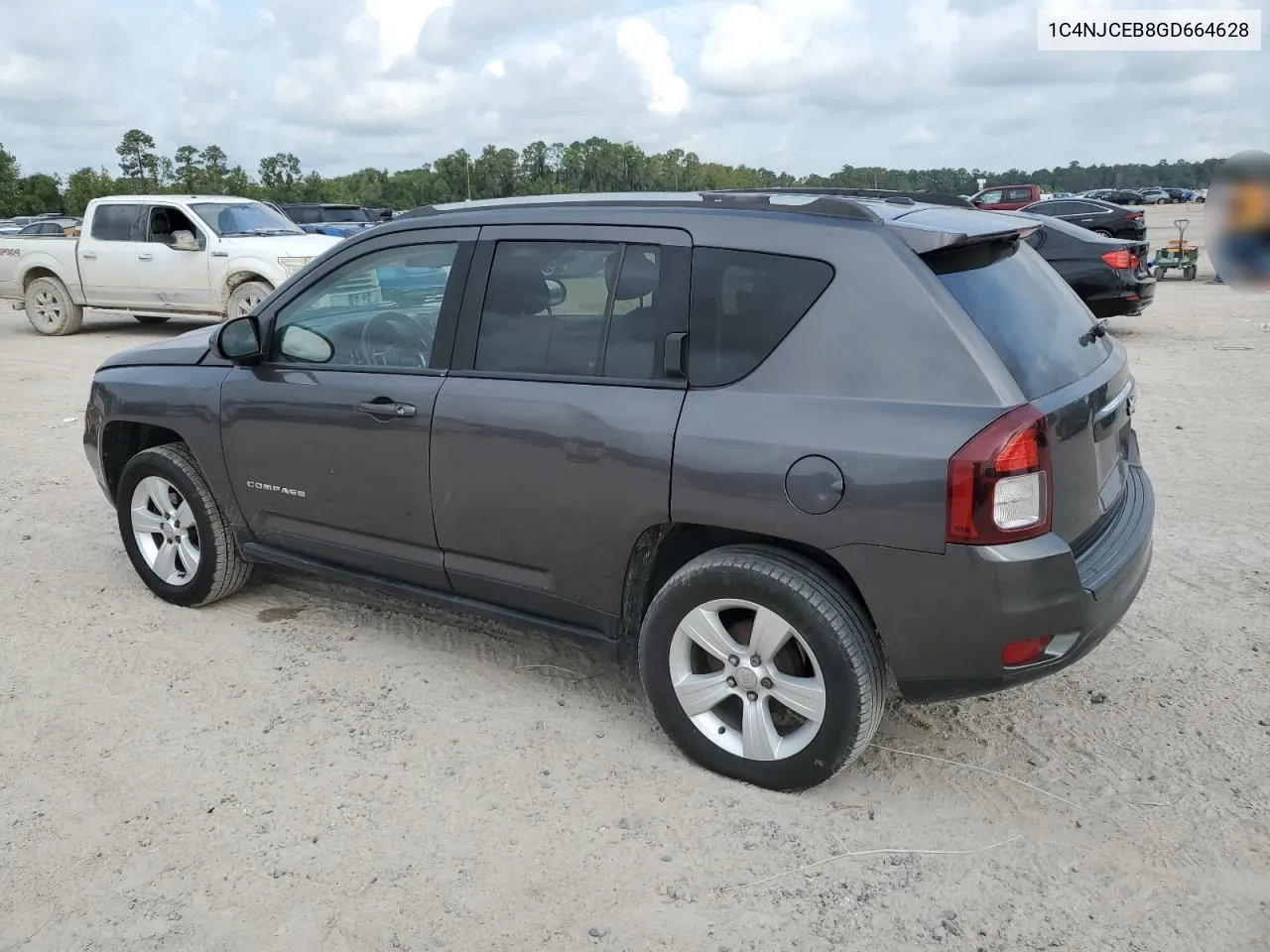 2016 Jeep Compass Latitude VIN: 1C4NJCEB8GD664628 Lot: 71614194