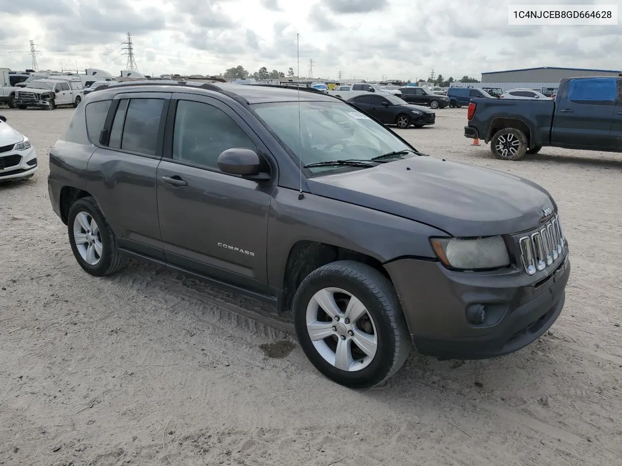 2016 Jeep Compass Latitude VIN: 1C4NJCEB8GD664628 Lot: 71614194