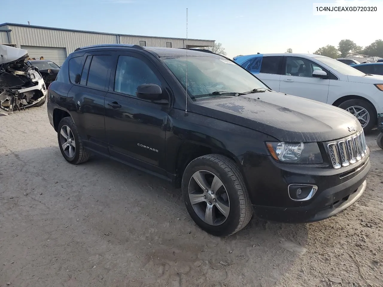 1C4NJCEAXGD720320 2016 Jeep Compass Latitude