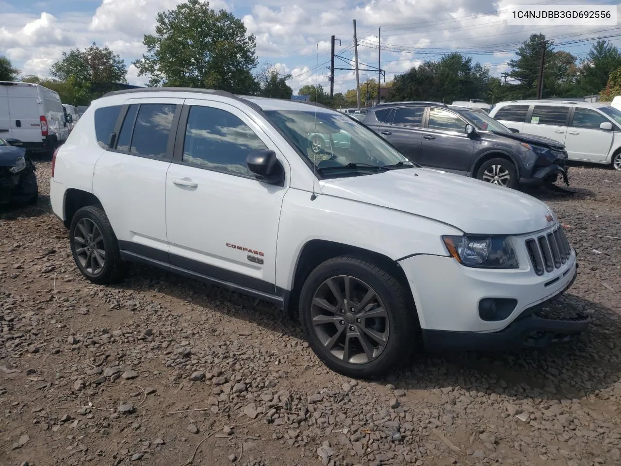 2016 Jeep Compass Sport VIN: 1C4NJDBB3GD692556 Lot: 72429704