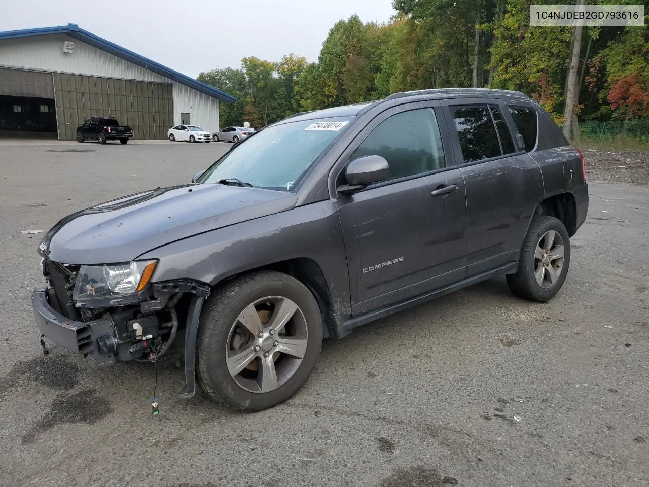 1C4NJDEB2GD793616 2016 Jeep Compass Latitude