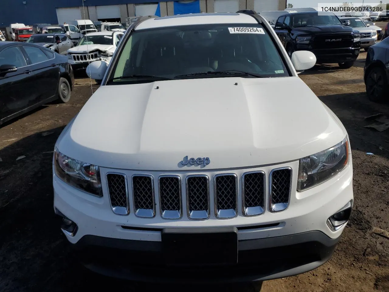 2016 Jeep Compass Latitude VIN: 1C4NJDEB9GD745286 Lot: 74009264