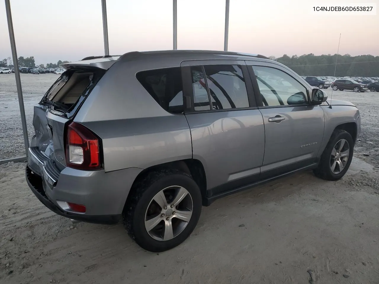 1C4NJDEB6GD653827 2016 Jeep Compass Latitude