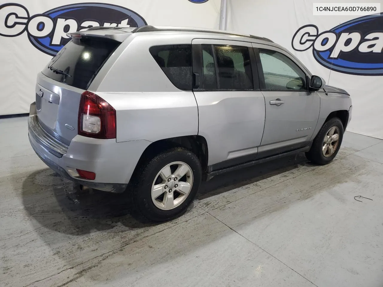 1C4NJCEA6GD766890 2016 Jeep Compass Latitude