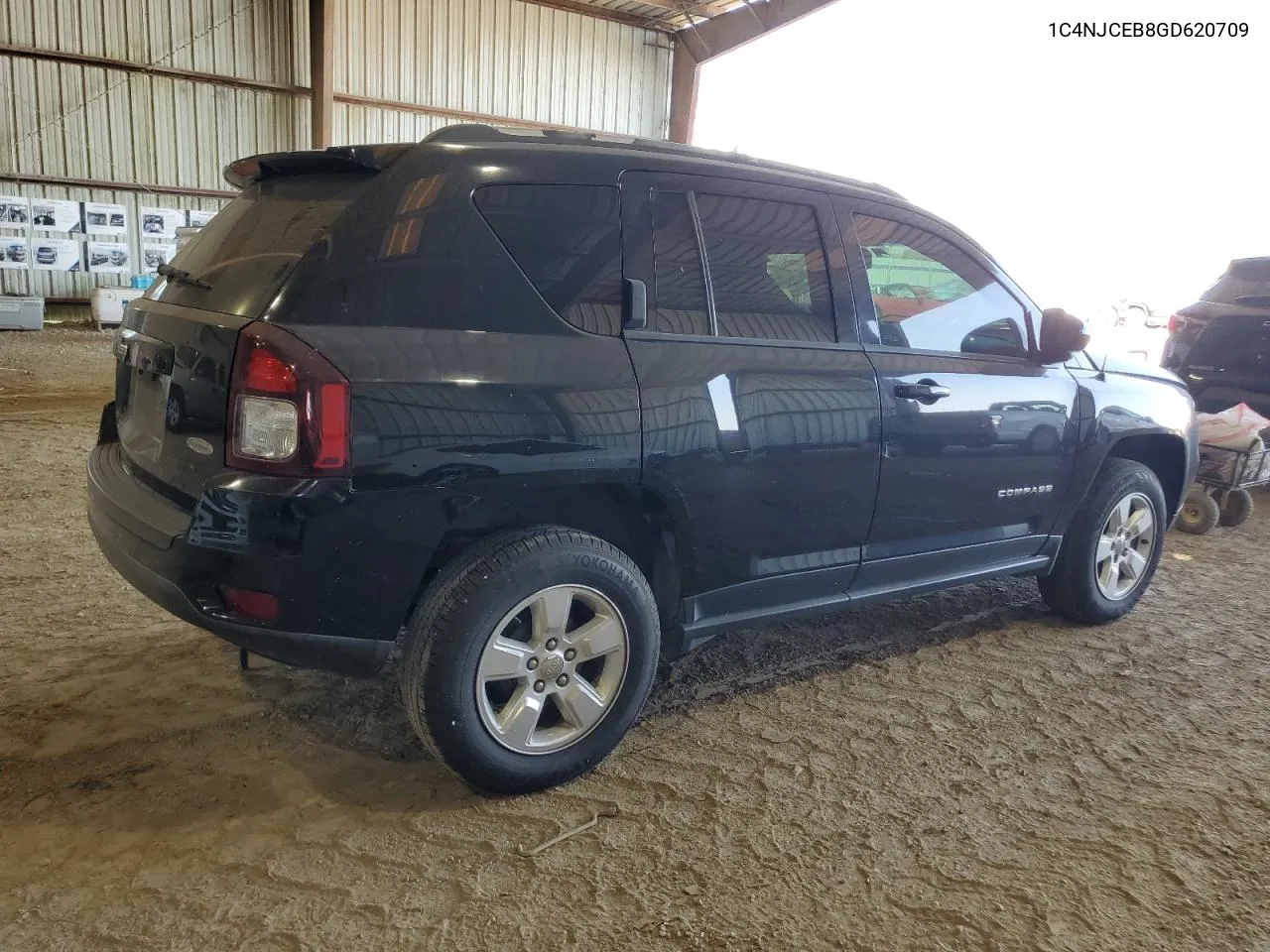 1C4NJCEB8GD620709 2016 Jeep Compass Latitude