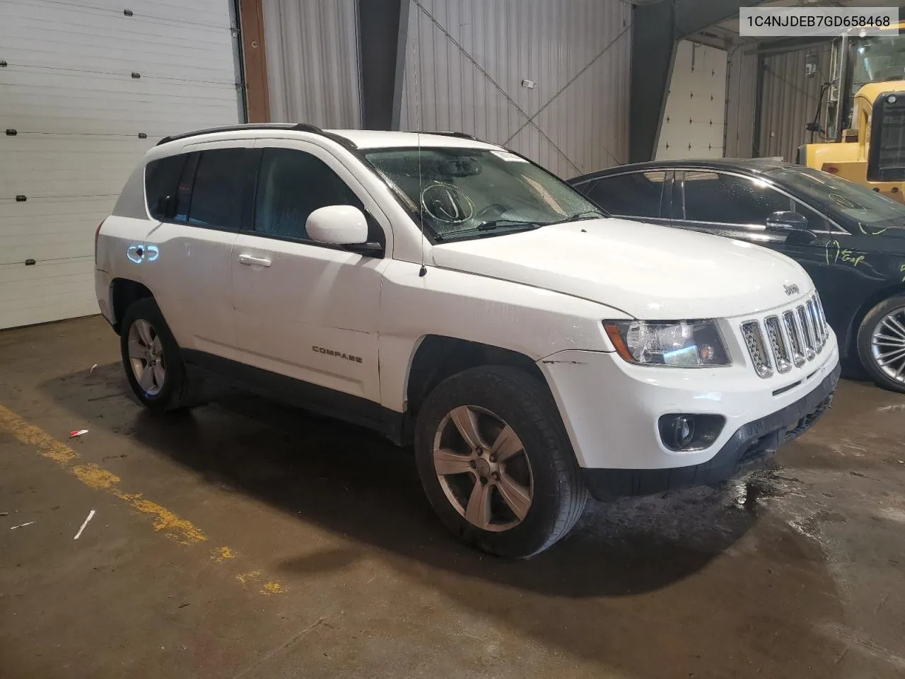 2016 Jeep Compass Latitude VIN: 1C4NJDEB7GD658468 Lot: 76114524