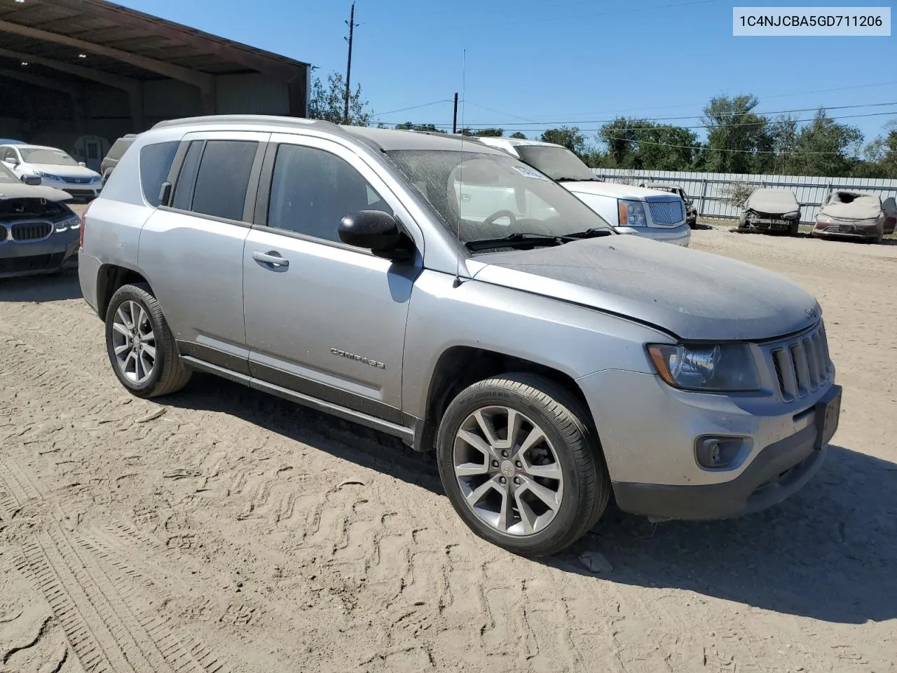 1C4NJCBA5GD711206 2016 Jeep Compass Sport