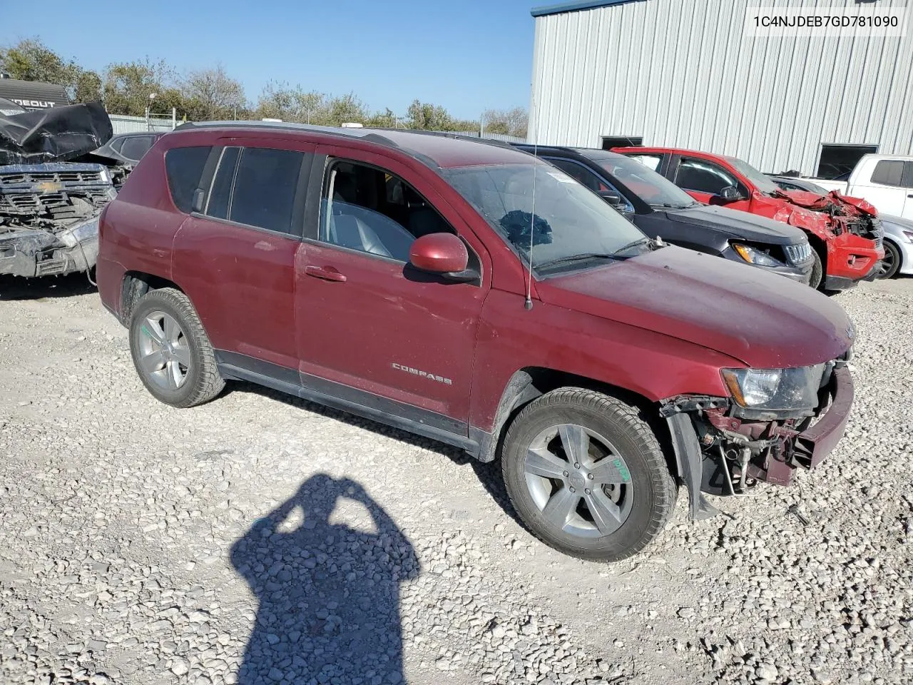 2016 Jeep Compass Latitude VIN: 1C4NJDEB7GD781090 Lot: 76608144