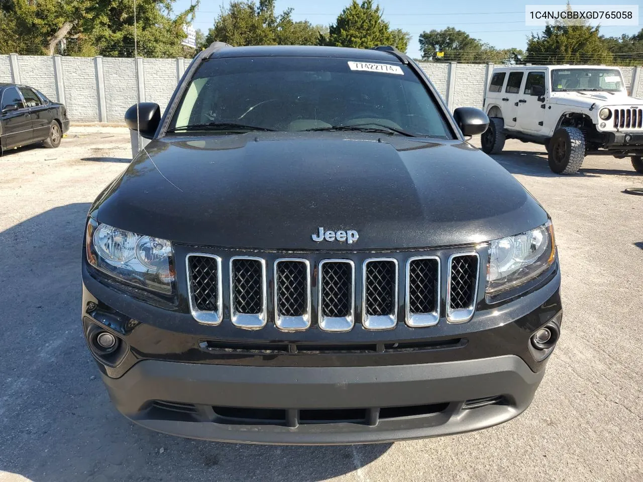 1C4NJCBBXGD765058 2016 Jeep Compass Sport