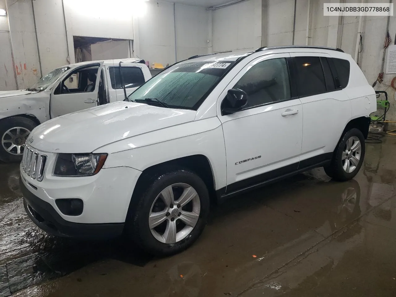 1C4NJDBB3GD778868 2016 Jeep Compass Sport